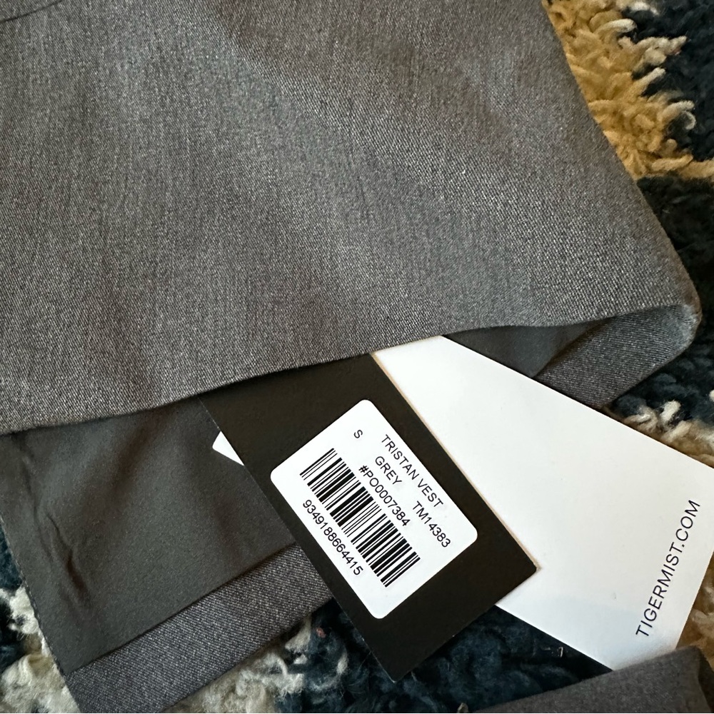 Tiger Mist Vest skirt set gray new - Picture 6 of 6